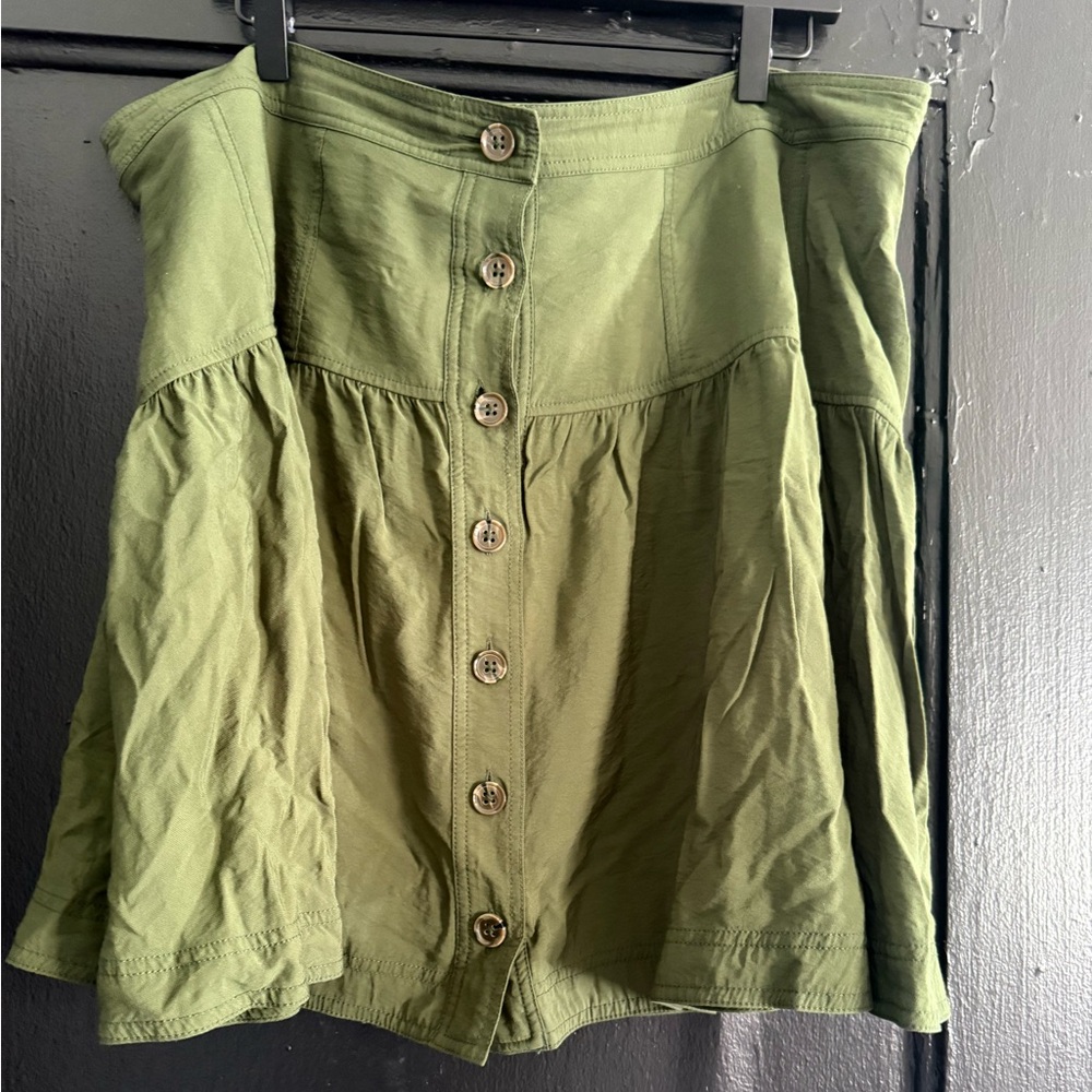 Banana Republic Skirt Tall XXL Green